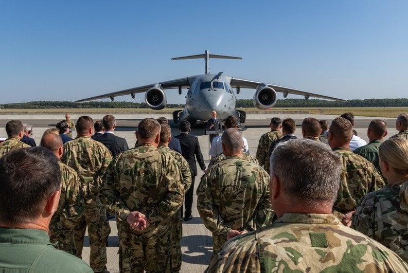 Embraer delivers the the Hungarian Air Force's first C-390&nbsp;Millennium